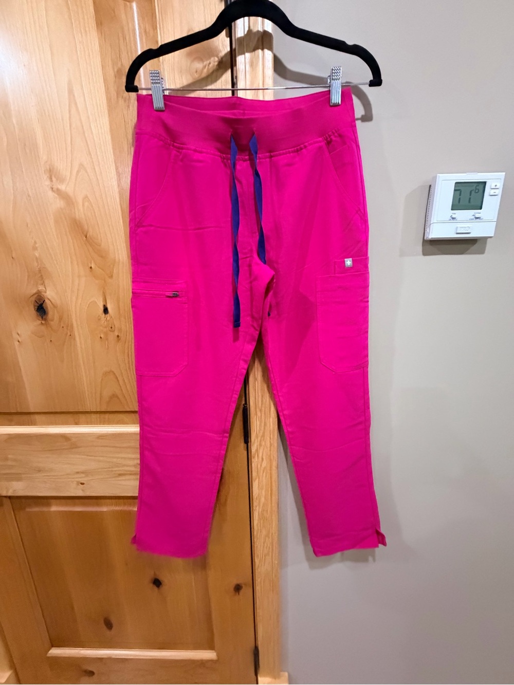 Figs yola skinny scrub pant 2.0- ultra rose